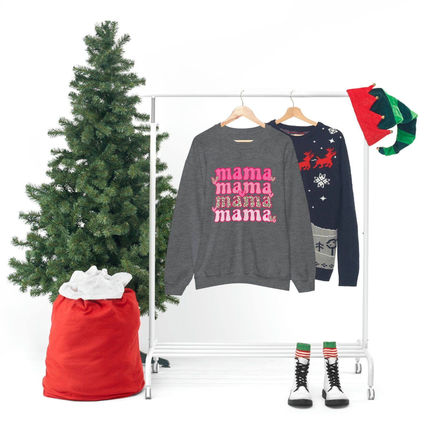 "Mama" Unisex Heavy Blend™ Crewneck Sweatshirt