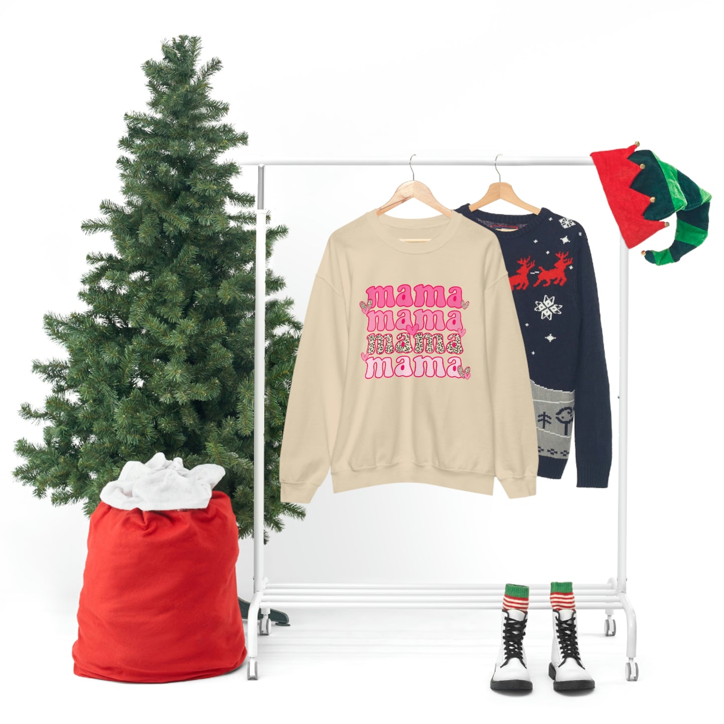 "Mama" Unisex Heavy Blend™ Crewneck Sweatshirt