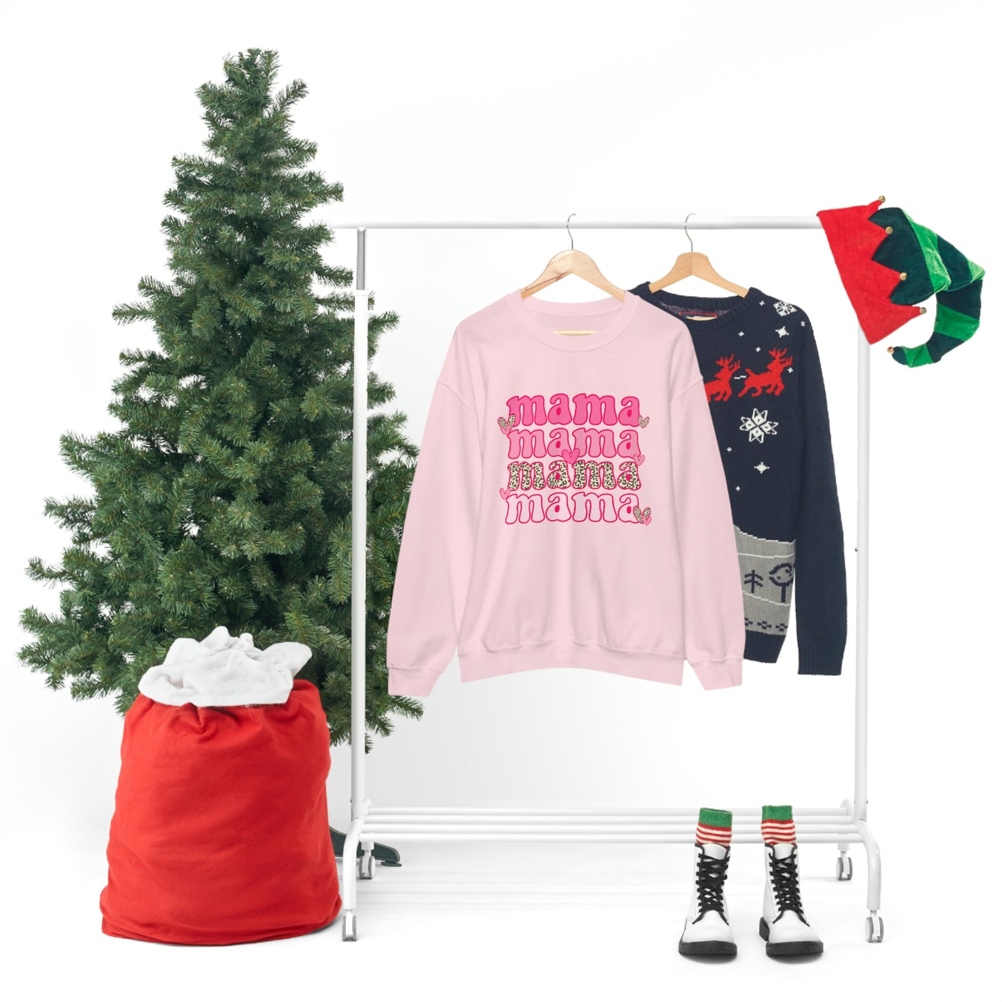 "Mama" Unisex Heavy Blend™ Crewneck Sweatshirt