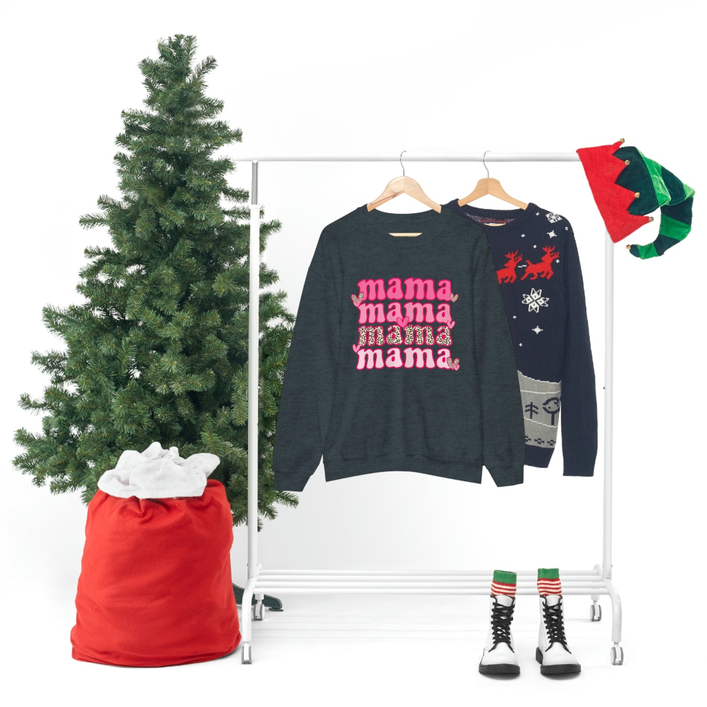 "Mama" Unisex Heavy Blend™ Crewneck Sweatshirt