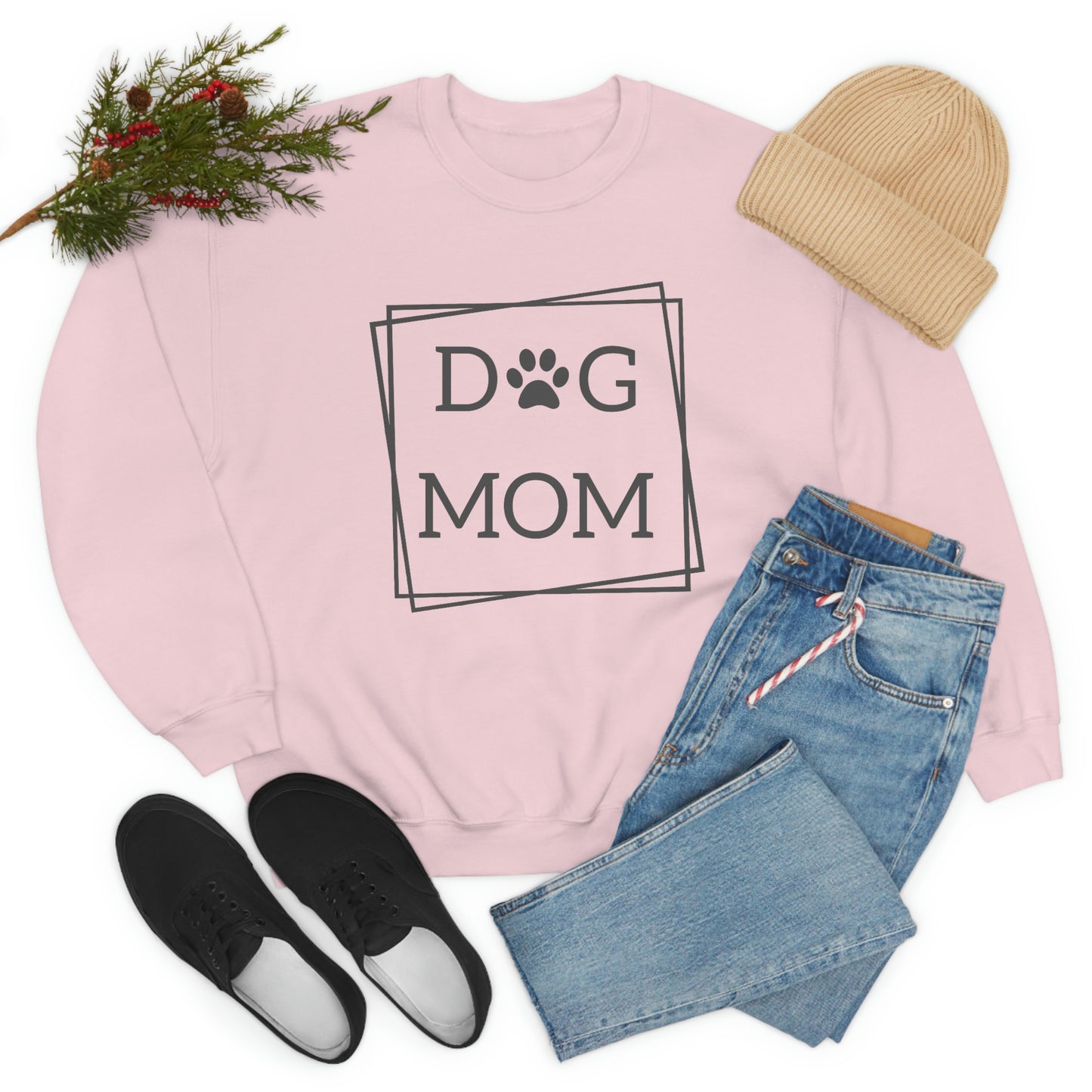 "Dog Mom" Unisex Heavy Blend™ Crewneck Sweatshirt